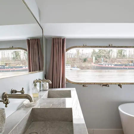 Båthotell Escale Sur Seine