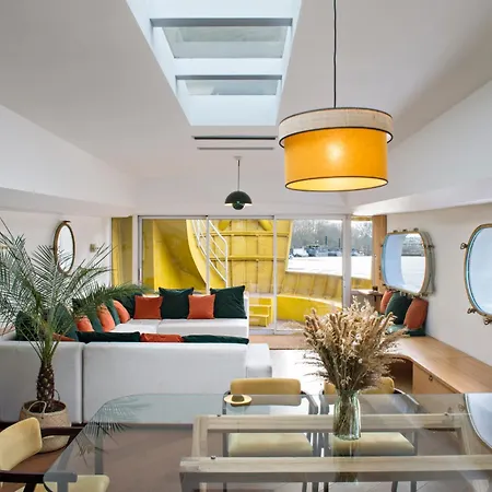 Bådhotel Escale Sur Seine 5*